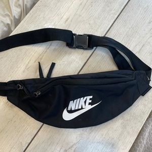 Nike Fanny pack